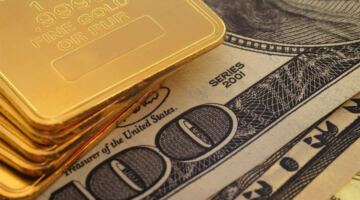 تراجع سعر الدولار أمام الجنيه بمنتصف تعاملات البنوك.. والشراء يسجل 49.15 جنيهًا