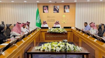 تعليم الطائف يبحث مع شركة تطوير جاهزية المشاريع والنقل المدرسي للعام الدراسي 1448هـ