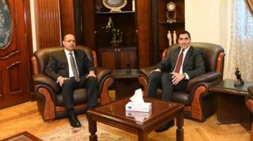 تنسيق مكثف بين اللجنة الأولمبية ووزارة الرياضة لتجهيز بعثة البحر المتوسط 2026
                                                
                                                
                                                    17/06/2026 08:17 م
                                                
                                                
                                                    تواصل اللجنة الأولمبية المصرية برئاسة المهندس ياسر إدريس، بالتنسيق مع وزارة الشباب والرياضة بقيادة جوهر نبيل وزير الشباب والرياضة استعداداتها المكثفة لتجهيز بعثة مصر المشاركة في دورة ألعاب البحر المتو
