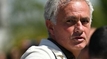جوزيه مورينيو يعود إلى ريال مدريد.. بداية حقبة جديدة في سانتياجو برنابيو
                                                
                                                
                                                    09/06/2026 10:51 م
                                                
                                                
                                                    وصل المدرب البرتغالي جوزيه مورينيو إلى إسبانيا تمهيداً لبدء مهمته الجديدة على رأس الجهاز الفني لنادي ريال مدريد، وسط حالة من الترقب والحماس بين جماهير النادي الملكي التي تنتظر عودة "السبيشل وان"