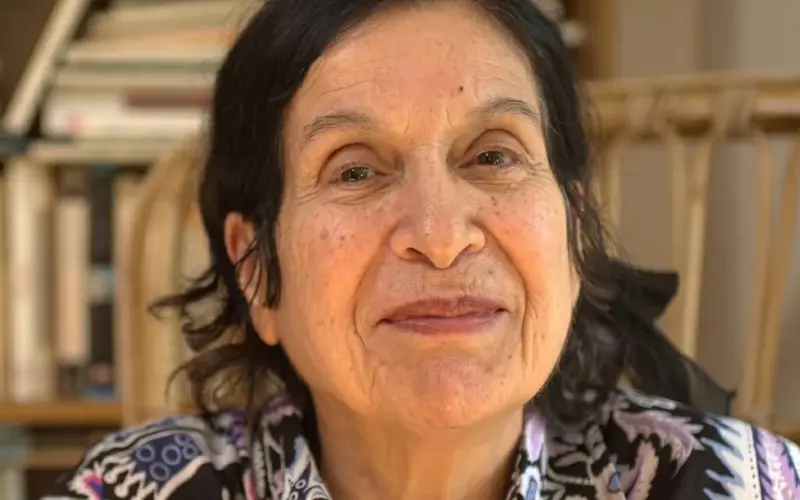 «حبل السرة» ينقطع.. رحيل الروائية سميرة المانع – أخبار السعودية
