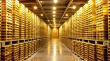 خبير ذهب: الوقت الحالي مناسب للشراء.. وأتوقع وصول الأوقية إلى 5000 دولار بنهاية العام