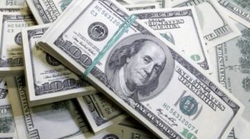 خسائر جديدة للدولار في البنوك المصرية بنهاية تعاملات الثلاثاء