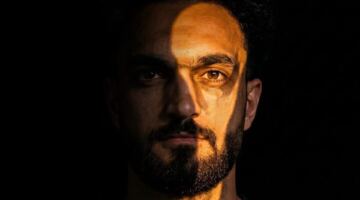 رابطة الأندية تشيد بتألق لاعب المنتخب زيكو أمام نيوزيلندا
                                                
                                                
                                                    22/06/2026 04:39 م
                                                
                                                
                                                    أشادت رابطة الأندية المحترفة بتألق لاعب المنتخب الوطني، زيكو في مباراة نيوزيلندا ضمن منافسات بطولة كأس العالم.