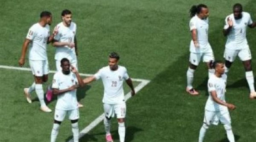 رابيو: لاعبو فرنسا سيقاتلون أمام السويد لإسعاد ديشامب بعد وفاة والدته
  منذ أقل من ساعتين