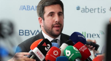 ريكيلمي يعلن مدرب ريال مدريد حال فوزه في الانتخابات
  منذ أقل من ساعتين