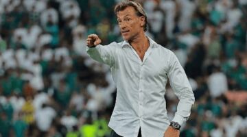 رينارد يخلف اللموشي في تدريب المنتخب التونسي
                                                
                                                
                                                    16/06/2026 05:19 م
                                                
                                                
                                                    أعلن الاتحاد التونسي لكرة القدم اليوم الثلاثاء تعيين الفرنسي إيرفي رونار مدرباً لمنتخب "نسور قرطاج" حتى نهاية كأس العالم FIFA 2026™ خلفاً لمواطنه المُقال صبري اللموشي