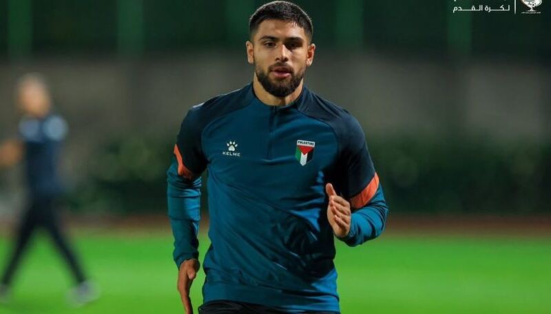 سبب وقف القيد.. إبراهيم عبدالجواد يكشف تفاصيل أزمة عمر فرج مع الزمالك
                                                
                                                
                                                    11/06/2026 04:57 ص
                                                
                                                
                                                    كشف إبراهيم عبدالجواد أن نادي الزمالك كان قد توصل في وقت سابق إلى اتفاق مع اللاعب عمر فرج لحل الأزمة القائمة بين الطرفين مقابل مبلغ أقل بكثير من المطالب المالية الحالية.