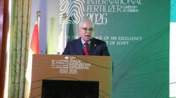 سعد أبو المعاطي: اضطرابات مضيق هرمز تؤثر على 30% من تجارة الأسمدة عالميًا