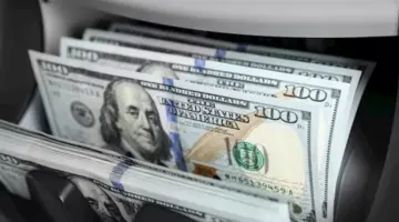 سعر الدولار ينخفض في 5 بنوك مقابل الجنيه بنهاية تعاملات الأحد