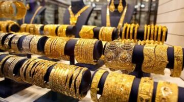 سعر الذهب عيار 21 يربح 600 جنيه منذ بداية 2026