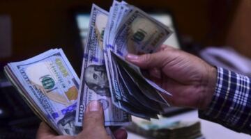 سعر صرف الدولار الأمريكي اليوم، 19 مارس 2026: “السوق السوداء” تهبط بشكل حاد.
