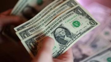 سعر صرف الدولار الأمريكي مقابل الفيتنامي دونغ اليوم، 15 يونيو 2026: ارتفع سعر الصرف المركزي بشكل حاد.