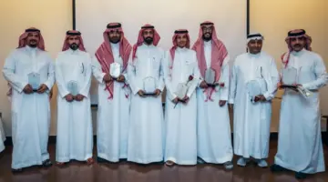 شاهد لحظة تاريخية: خريجو الإعلام الرقمي الأول يحصلون على الدرجات العلمية… وكشف عن أدوات الذكاء الاصطناعي التي ستغير المشهد الإعلامي السعودي!