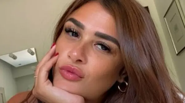 “عايزين منها في مصر”.. ياسمين عبدالعزيز تنبهر بسيارة بلا سائق