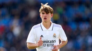 فابريزيو رومانو: ريال مدريد يفعل بند إعادة شراء نيكو باز من كومو مقابل 9 ملايين يورو                                                                                                                                                    25/06/2026 10:42 م                                                                                                                                                     كشف الصحفي الايطالي خبير الانتقالات في أوروبا فابريزيو رومانو، اليوم / الخميس/، عن تفعيل نادي ريال مدريد الإسباني بند إعادة شراء اللاعب نيكو باز من نادي كومو الإيطالي، وذلك مقابل 9 ملايين يورو.​
