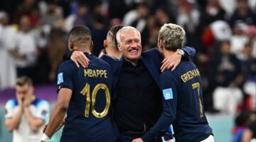 فرنسا تهزم السنغال بثلاثية مقابل هدف في كأس العالم 2026
                                                
                                                
                                                    17/06/2026 12:08 ص
                                                
                                                
                                                    حقق منتخب فرنسا فوزا مستحقا علي السنغال بثلاثة أهداف مقابل هدف ، في المباراة التى جمعت المنتخبين علي ملعب إستاد ميتلايف ستاديوم