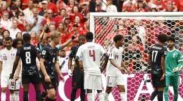 كندا تكتسح قطر بسداسية في كأس العالم
                                                
                                                
                                                    19/06/2026 03:29 ص
                                                
                                                
                                                    تلقى منتخب قطر هزيمة قاسية أمام منتخب كندا بنتيجة ستة أهداف دون رد، في المباراة التي أقيمت فجر الجمعة على ملعب “بي سي بليس” بمدينة فانكوفر، ضمن منافسات الجولة الثانية من دور المجموعات ببطولة كأس العال