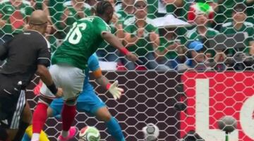 كينونيس لاعب القادسية يسجل الهدف الأول في مونديال 2026
                                                
                                                
                                                    11/06/2026 11:15 م
                                                
                                                
                                                    
سجل خوليان كينيونيس الهدف الأول لمنتخب المكسيك في شباك منتخب جنوب أفريقيا، لتصبح النتيجة