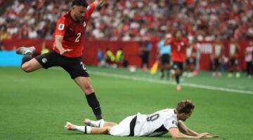 لاعب نيوزيلندا: استحققت ركلة حرة قبل الهدف الثاني لمصر
                                                
                                                
                                                    22/06/2026 04:54 م
                                                
                                                
                                                    أعرب بن أولد لاعب منتخب نيوزيلندا، عن استيائه من قرار الحكم خلال مواجهة مصر في كأس العالم، مؤكدًا أنه كان يستحق الحصول على ركلة حرة في اللقطة التي سبقت الهدف الثاني للفراعنة.