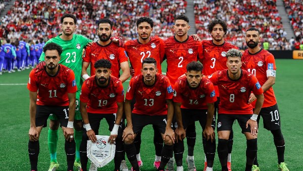 محمد صلاح: أتوقع وصول مصر لدور الـ 16 في كأس العالم.. و«زيزو» مش من حقه يغضب
                                                
                                                
                                                    24/06/2026 06:40 ص
                                                
                                                
                                                    أكد محمد صلاح، نجم نادي الزمالك السابق، ثقته الكبيرة في الجهاز الفني للمنتخب الوطني بقيادة حسام حسن،