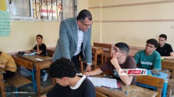 مدير “تعليم دمياط” يتفقد لجان الإعدادية بكفر سعد ويؤكد: الامتحانات تسير بانتظام ودون شكاوى
