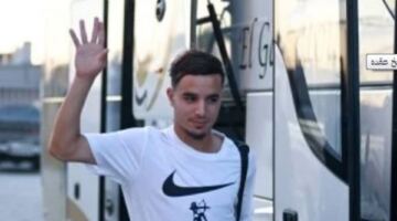 مستحقات «معالي» تهدّد الزمالك بعقوبة جديدة .. وتحركات عاجلة للحل
                                                
                                                
                                                    07/06/2026 12:51 ص
                                                
                                                
                                                    كشف الإعلامي هاني حتحوت عن تفاصيل تحركات نادي الزمالك لحل أزمة المستحقات المالية الخاصة بالمغربي عبد الحميد معالي، لاعب الفريق، قبل تعرض
