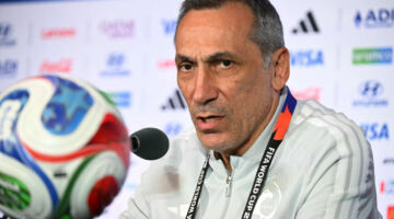 مونديال 2026: دونيس يقر “من أصعب الأشهر في مسيرتي المهنية”